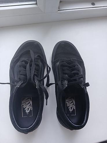 отдам даром обувь: За 500с 36разм.Vans оригинал б/у подойдет на 35-36размер — 3