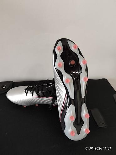 Бутсы: Размер 41.5 - 42. Новые!!! Привезены из Европы!!! Футбольные бутсы — 13