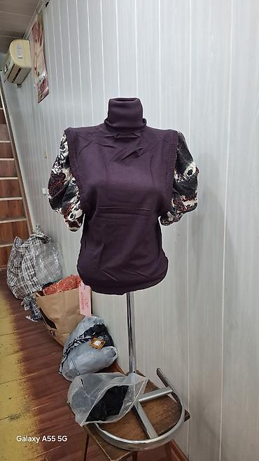 Трикотажные жилеты: Женская одежда — несколько моделей. все по 200с 1) Безрукавка/жилет с — 1