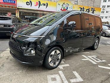 Hyundai: Hyundai Staria: 2021 г., 2.2 л, Автомат, Дизель, Минивэн — 2