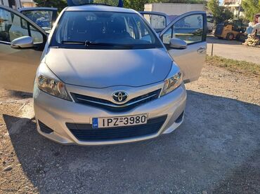 Toyota: Toyota Yaris: 1.3 l. | 2014 έ. Χάτσμπακ — 9