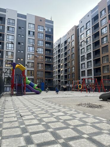 барачный дом: 27 м², С мебелью