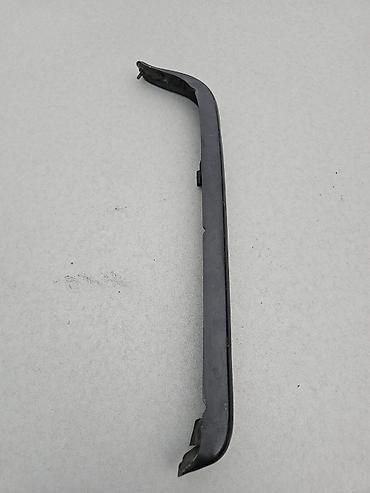 Другие детали кузова: W123. Задняя ЛЕВАЯ накладка / планка под фонарь Mercedes-Benz W123 — 15