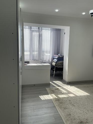 Продажа квартир: 1 комната, 43 м², Дордой рынок / базар 5 этаж, Свежий ремонт — 2