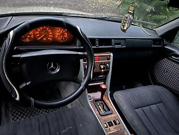 Транспорт: Mercedes-Benz W124: 1990 г., 2.3 л, Автомат, Бензин, Седан — 6