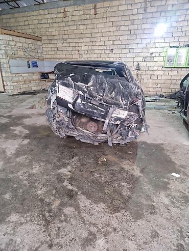 stop hyundai accent: Hyundai Grandeur: 3.3 l | 2006 il Sedan — 5