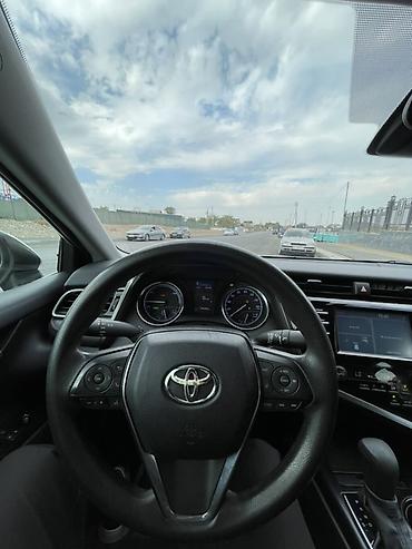 Продажа авто: Toyota Camry: 2020 г., 2.5 л, Автомат, Гибрид, Седан — 8