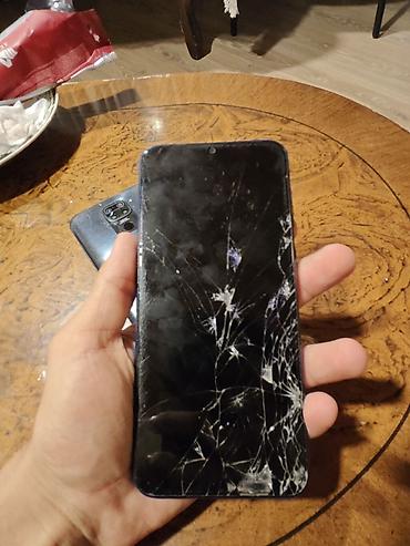 dubaydan telefon: Salam Əlimdə 3 ədəd telefon var her birinin fərqli problemi var — 3