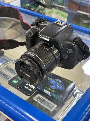 купить фотоаппарат маленький: Фотокамера Canon EOS 600D с объективом Canon EF-S 18-55mm. Эта модель