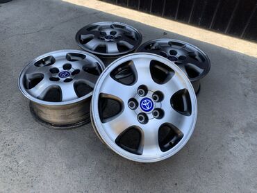 королла 1 6: Литые Диски R 16 Toyota, Комплект, отверстий - 5, Б/у