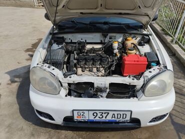 Daewoo: Daewoo Lanos: 2000 г., 1.5 л, Механика, Бензин, Хэтчбэк