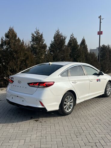 Hyundai: Hyundai Sonata: 2020 г., 2 л, Типтроник, Газ, Седан — 6