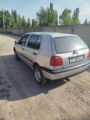 Продажа авто: Volkswagen Golf: 1992 г., 1.8 л, Механика, Бензин, Хэтчбэк — 7