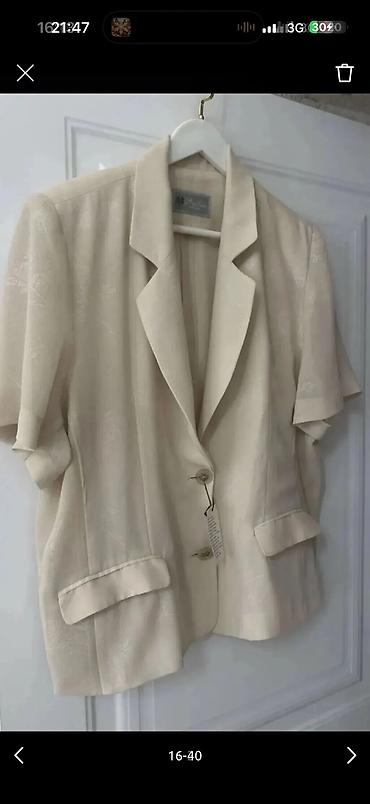 Костюмы с юбкой: Одежда женская покупала в Италии/Дубаи, размеры от 48 до 58, новое и — 35