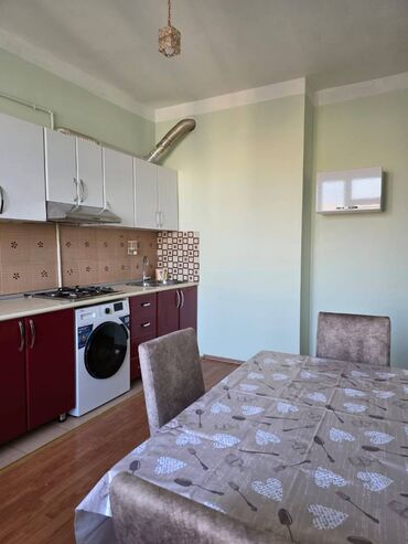 Uzunmüddətli kirayə mənzillər: Xətai Rayonu Sadıqcan Küçəsi Həzi Aslanov Metrosuna Yaxın 2 otaq — 8