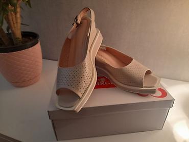 Digər ayaqqabılar: Yeni ve islenmis — 9