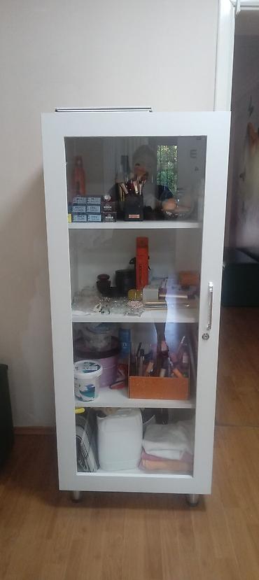 kitab rəf: Yenidir,olculəri uygun gəlmədiyi ucun satıram,unvan sumqayit — 1