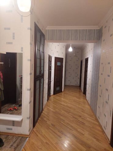 Uzunmüddətli kirayə mənzillər: 9-Mikrorayonda Tərlan Şadlıq evinin yanında 18 mərtəbəli binanın 8-ci — 6