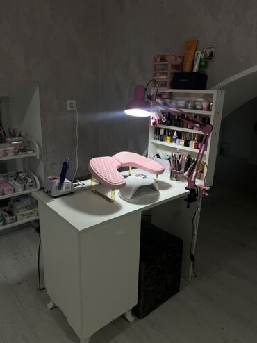 Sifarişlə manikür masaları: Düz masa, Siyirməsiz, Polkalı, Kredit yoxdur — 8