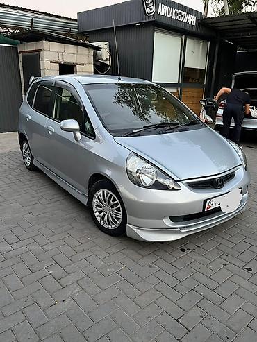 капот нексия 1: Honda Fit: 2002 г., 1.3 л, Автомат, Бензин, Хэтчбэк — 1