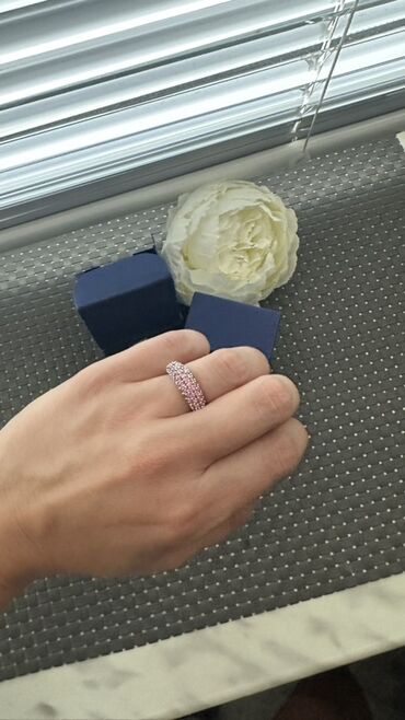 Üzüklər: Üzük, Swarovski — 4