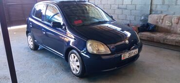 салон жигули: Toyota Yaris: 2002 г., 1.3 л, Автомат, Бензин, Хэтчбэк