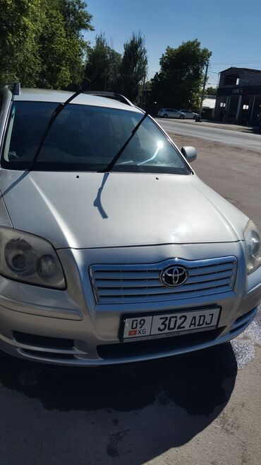 обмен квартиры: Toyota Avensis: 2003 г., 2 л, Автомат, Бензин, Универсал