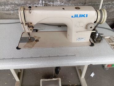 Швейные машины: Швейная машина Juki, Вышивальная, Полуавтомат