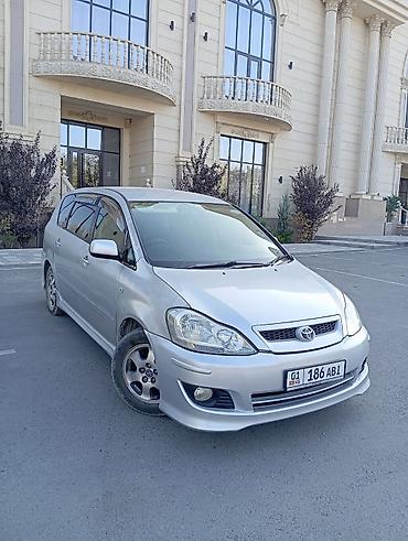 машина япония: Toyota Ipsum: 2003 г., 2.4 л, Автомат, Бензин, Минивэн — 2