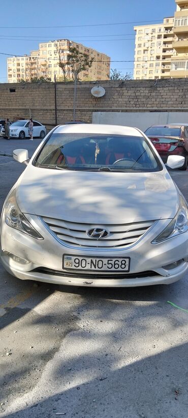 фольксваген б5 1 8: Hyundai Sonata sedan - Kuzov: ağ rəng, 4 qapılı sedan - Salon: qara