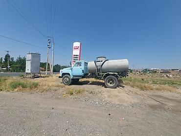 авто такси: Водовоз/автоцистерна на базе грузового шасси (ориентировочно — 2