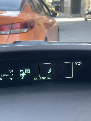 европеец: Toyota Prius: 2013 г., 1.8 л, Автомат, Гибрид, Хэтчбэк — 4