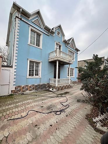 azadliq ev: Binəqədi qəs. 4 otaqlı, 180 kv. m, Orta təmir — 2