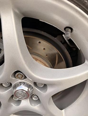 Toyota: Toyota Prius: 2014 г. — 12