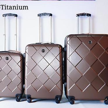 Спортивные сумки: Большой ассортимент чемоданов longstar — 2