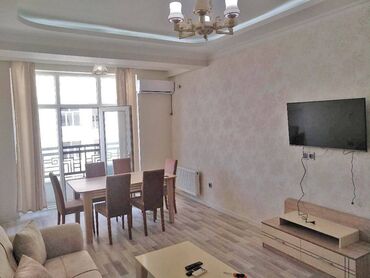 Uzunmüddətli kirayə mənzillər: Nərimanov, Asan xidmətin yanı 17.12 mərtəbə, 90 kv, 2 otaq tam — 1