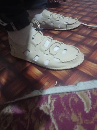 Кроссовки и спортивная обувь: Мужская обувь – кроссовки и летние сандалии - Кроссовки: классическая — 2