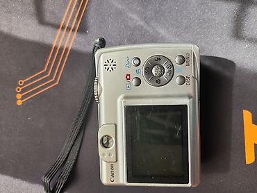 a 8: Canon PowerShot A550 7.1 MP — на запчасти / под восстановление Камера — 2
