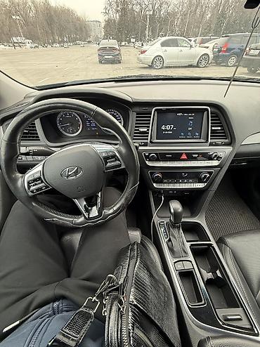 Hyundai: Hyundai Sonata: 2017 г., 2 л, Автомат, Газ, Седан — 8