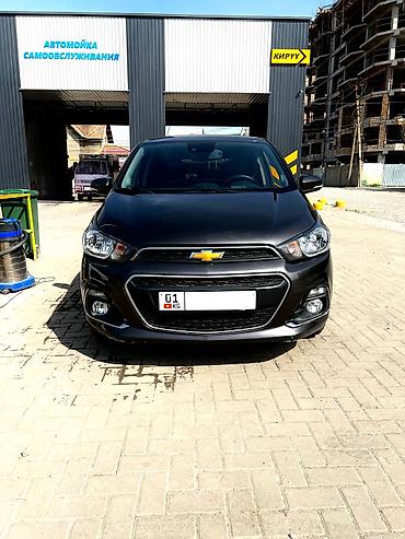 Chevrolet: Chevrolet Spark: 2016 г., Бензин, Хэтчбэк — 2