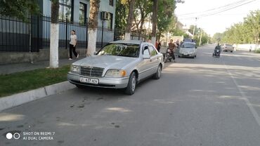 субару автомобил: Mercedes-Benz C-Class: 1995 г., 2.2 л, Механика, Бензин, Седан