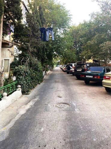 Köhnə tikili: Bakı, 3 otaqlı, Köhnə tikili, m. Əhmədli, 80 kv. m — 10