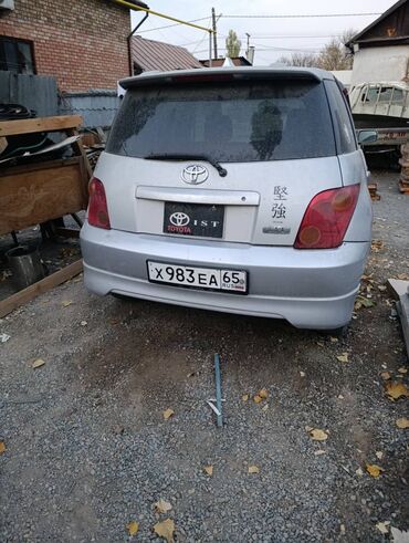 российский машины: Toyota ist: 2003 г., 1.5 л, Автомат, Бензин, Хэтчбэк