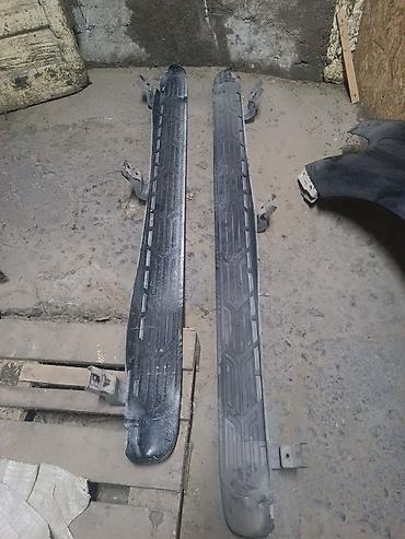sprinter bazar: Наружные накладки порогов Nissan, 2010 г., Б/у, Оригинал — 1
