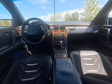 e 250 cdi: Mercedes-Benz E 240: 2.4 l | 1999 il Sedan — 3