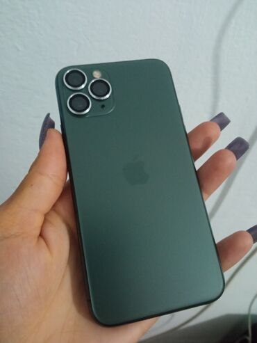 Apple iPhone: IPhone 11 Pro, Б/у, 64 ГБ, Защитное стекло, Чехол, 92 %