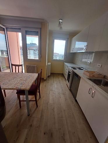 Dugoročni najam stanova: Izdajem 3 soban stan Centar Beograd Dorćol povrsine 75m2 potpuno — 1