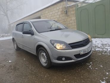 Opel: Opel Astra: 1.3 l | 2007 il 24000 km Hetçbek