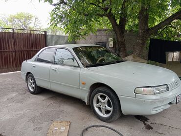 Mazda: Mazda Cronos: 1992 г., 2 л, Механика, Бензин, Седан