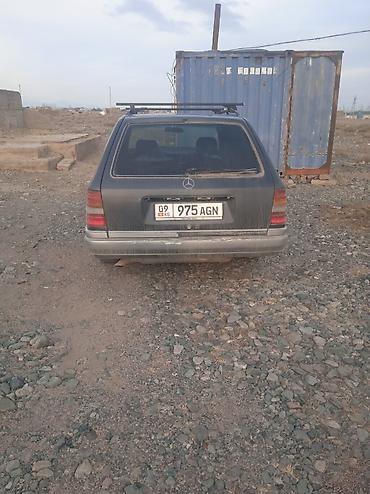 mers ml: Mercedes-Benz E-Class: 1993 г., Универсал — 2